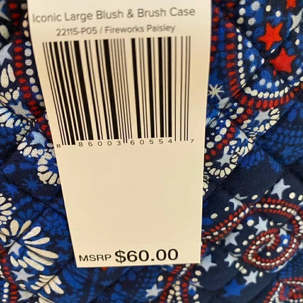 Vera Bradley Large Blush & Brush Case  - Fireworks Paisley in Signature …